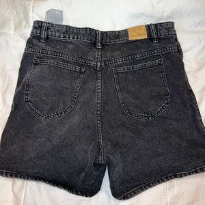 Zara black denim shorts - size 6